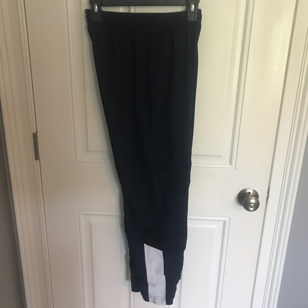 Nike Navy boys sweatpants - Picture 2 of 5